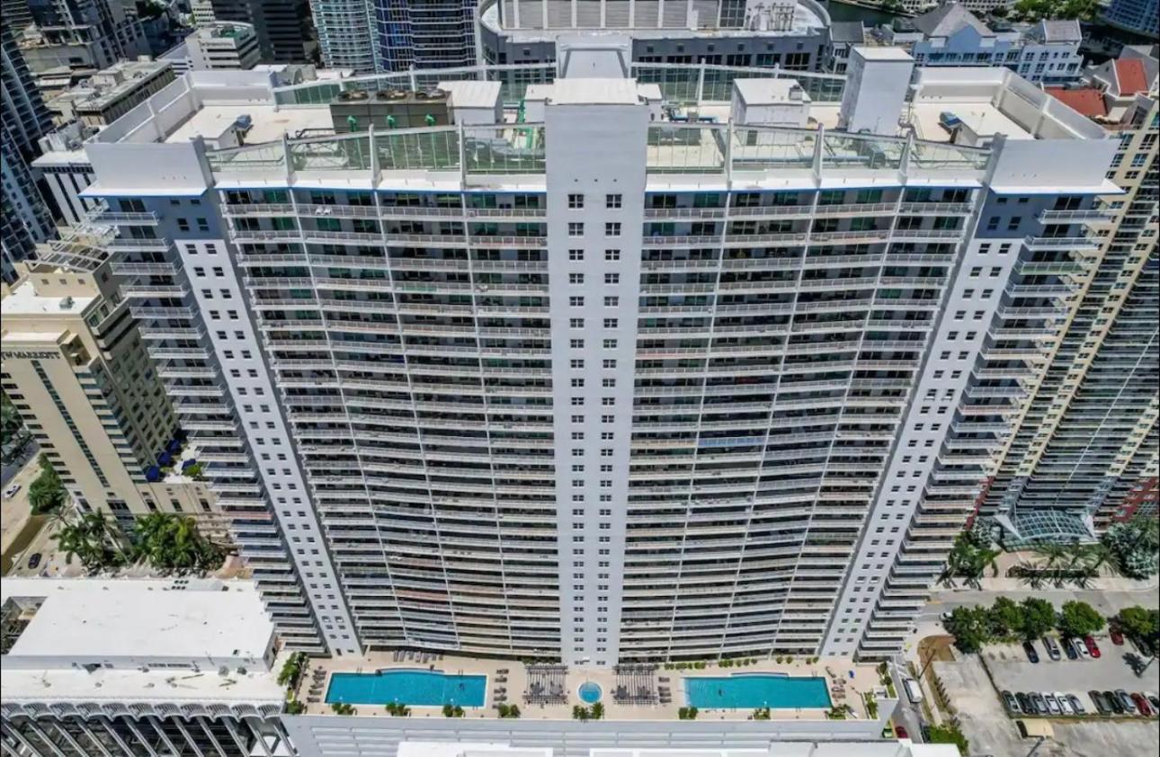 Centric Modern 40Thfloor Brickell Condo Free Parking By Palermo Home マイアミ エクステリア 写真